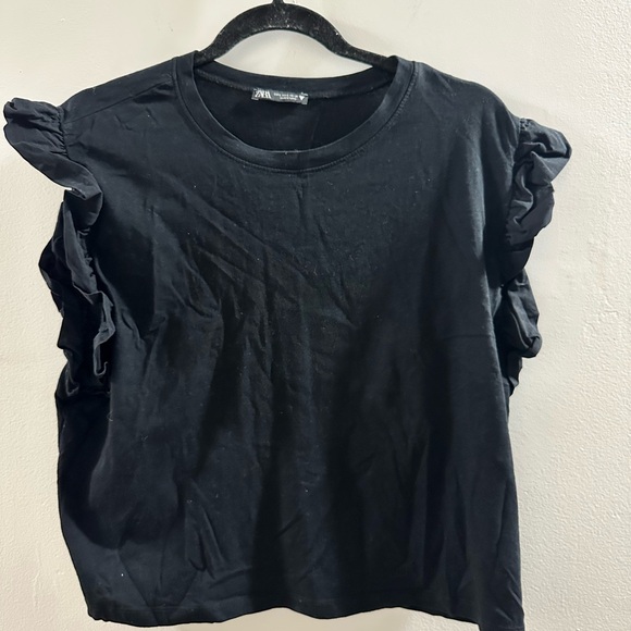 Zara Tops - Black Zara Ruffled Sleeve Top